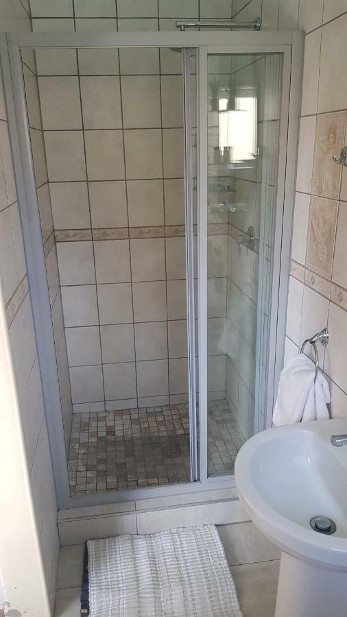 Esperanca Guesthouse Βίντχουκ Εξωτερικό φωτογραφία